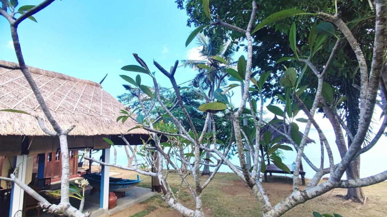 Khabita Beach Resort Lembar  Exterior foto