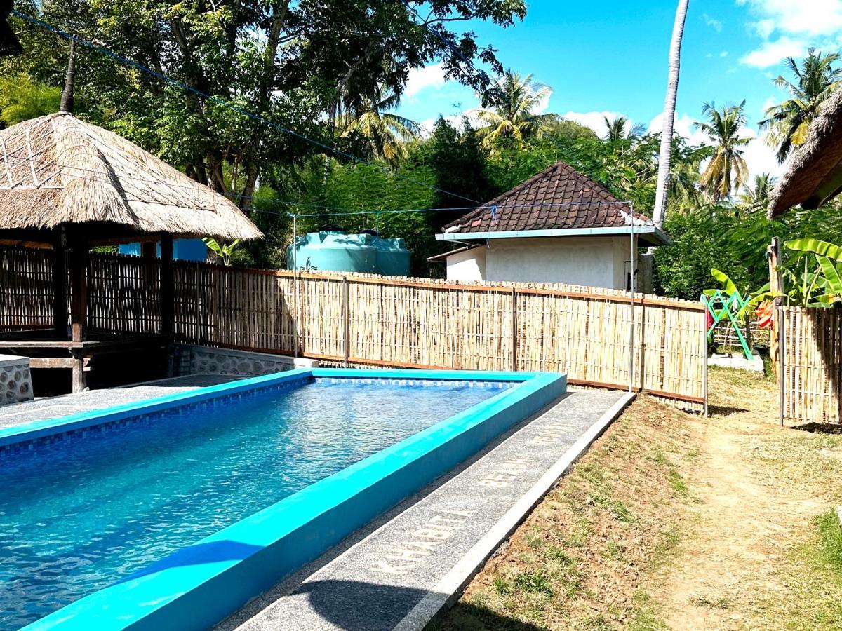 Khabita Beach Resort Lembar  Exterior foto